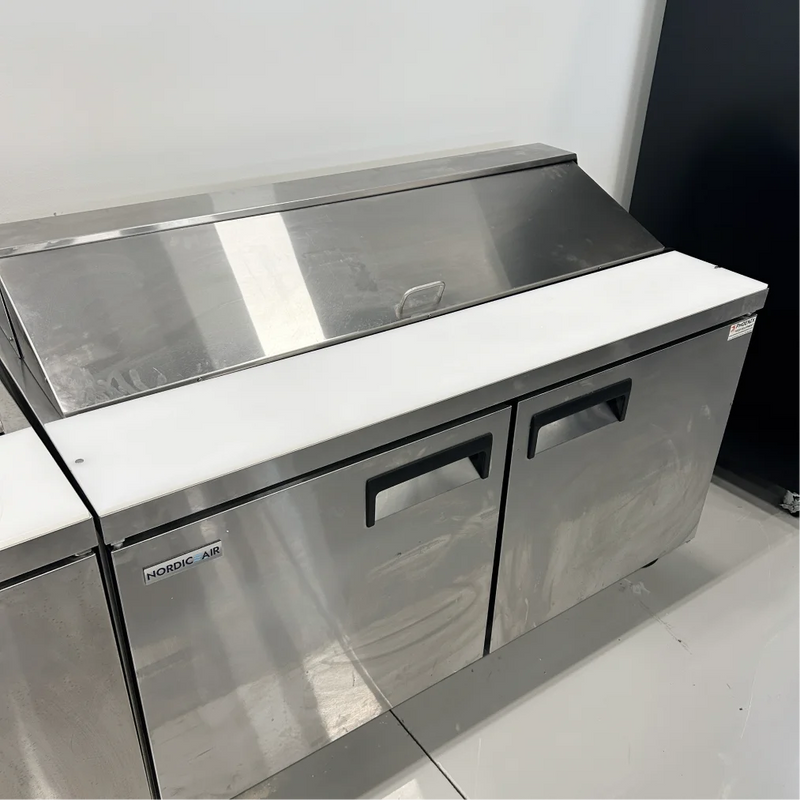 **OPEN BOX** Nordic Air SPT-60-16 Double Door 60" Refrigerated Sandwich Prep Table