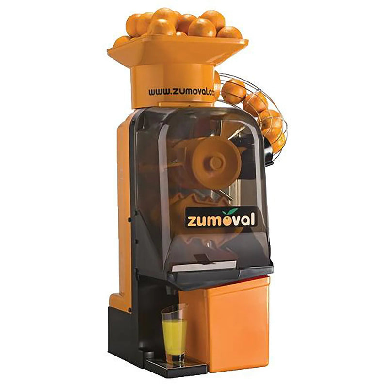 Omcan 39519 Zumoval Minimatic citrus juicer with automatic feeder, orange and black body with glass of juice, front view