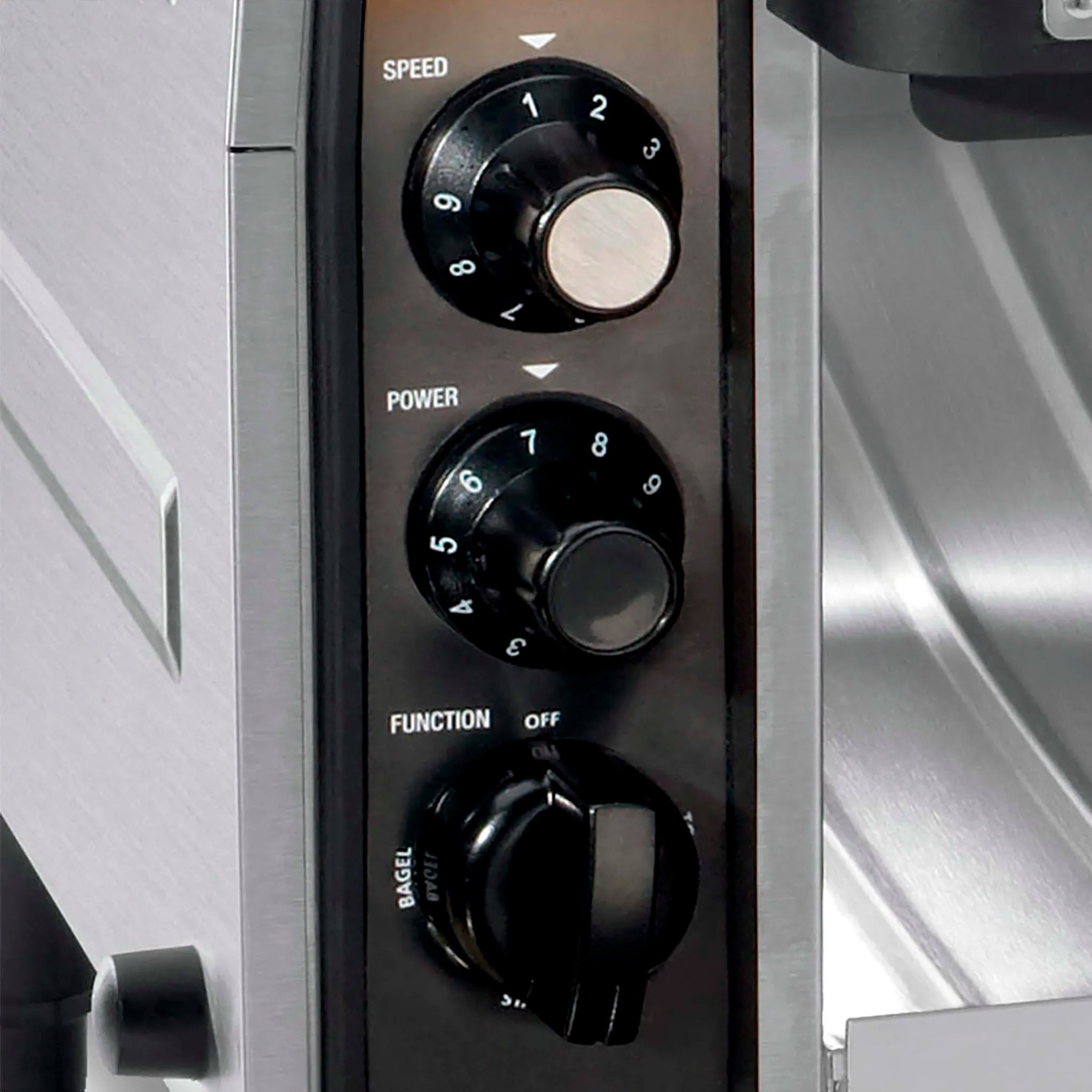 Waring CTS1000B Heavy Duty High Volume Toaster - 1,000 Slices Per Hour, 208V-Phoenix Food Equipment