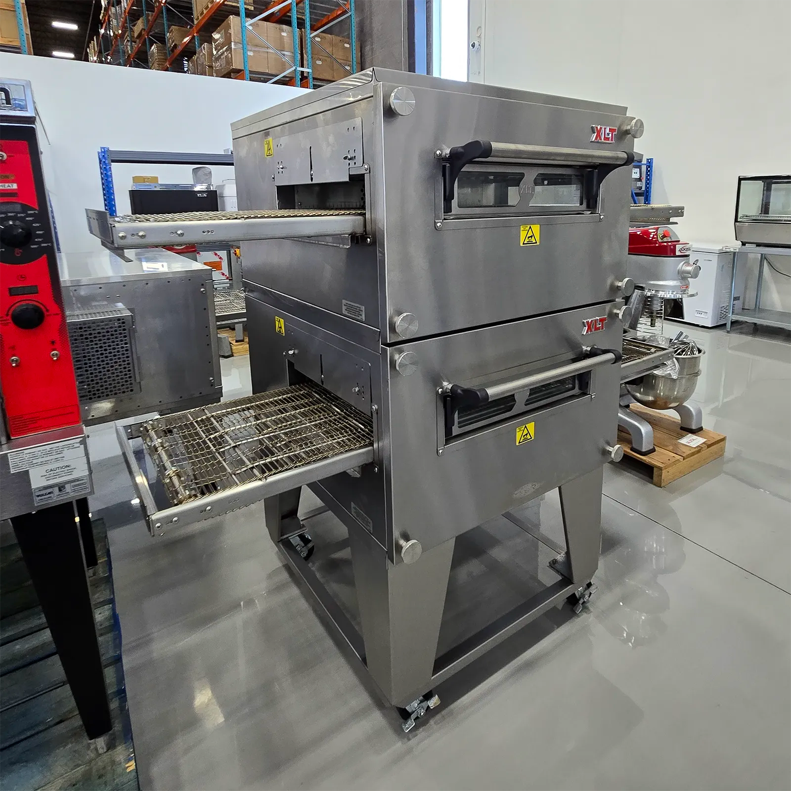**Certified Used** XLT 1832 Natural Gas Compact Double Deck Conveyor Oven