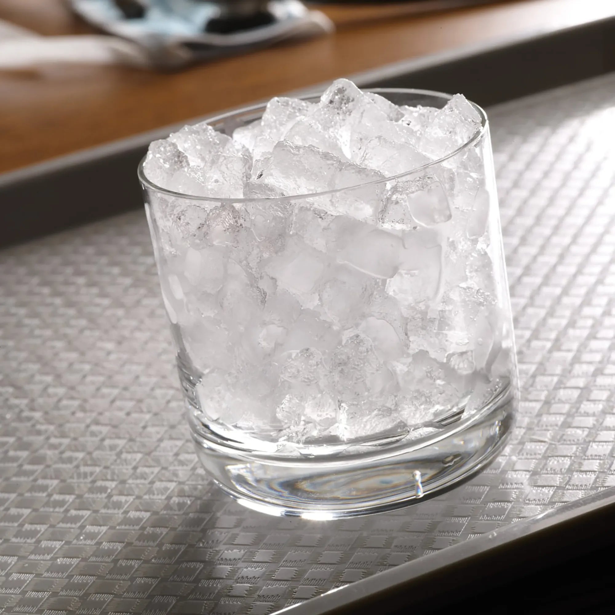 Hoshizaki C-80BAJ Under Counter Ice Machine, Cubelet Shaped Ice - 80LBS/24HRS, 22LBS Storage-Phoenix Food Equipment