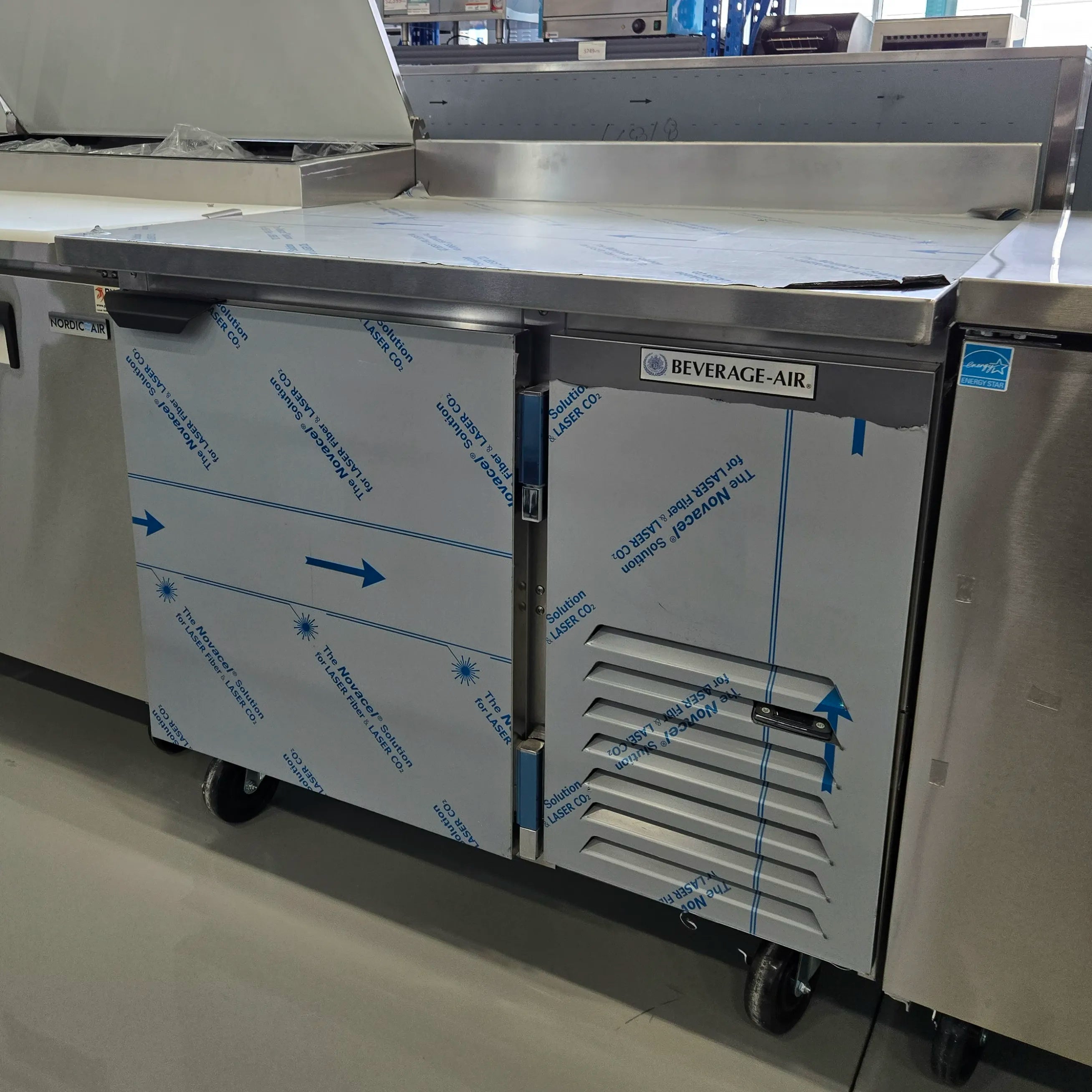 **OPEN BOX** Beverage Air WTR41AHC 41" Single Door Under Counter Refrigerator-Phoenix Food Equipment