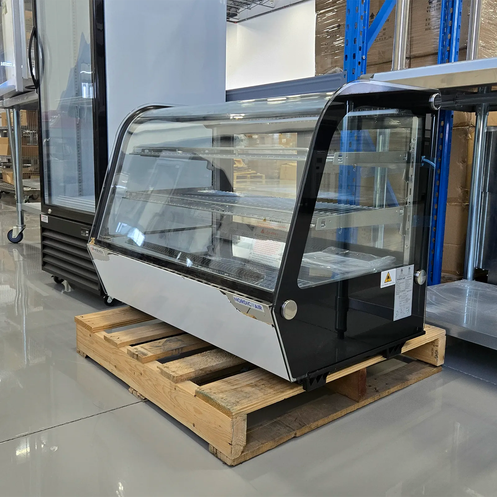 **OPEN BOX** Nordic Air NCCP-35 Counter Top 35" Curved Glass Refrigerated Pastry Display Case-Phoenix Food Equipment
