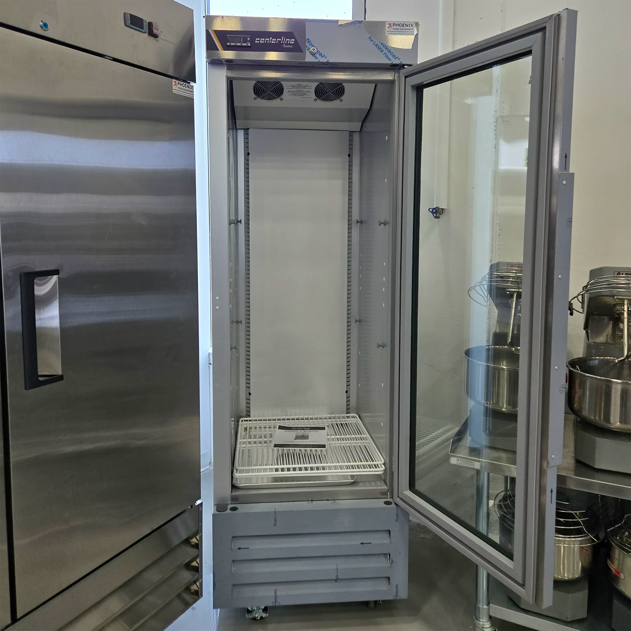 **OPEN BOX** Traulsen Centerline CLBM-23R-FG-R Single Glass Door 27" Wide Stainless Steel Refrigerator-Phoenix Food Equipment