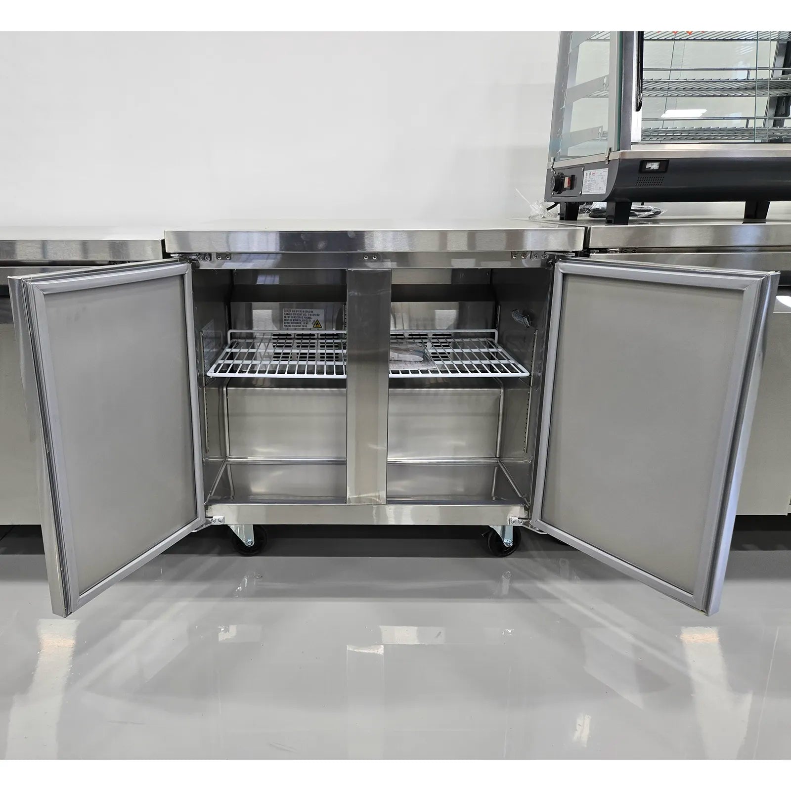 **SCRATCH & DENT** Nordic Air UCR-36 Double Door 36" Refrigerated Work Table-Phoenix Food Equipment