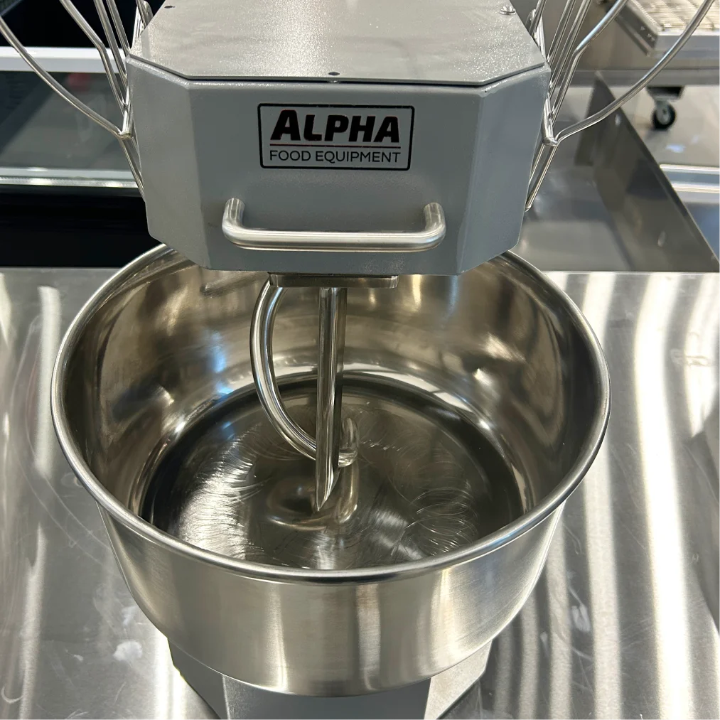 **USED** Alpha AVS-10T Ten Speed Commercial Tilting Spiral Mixer - 10Qt Capacity, 120V