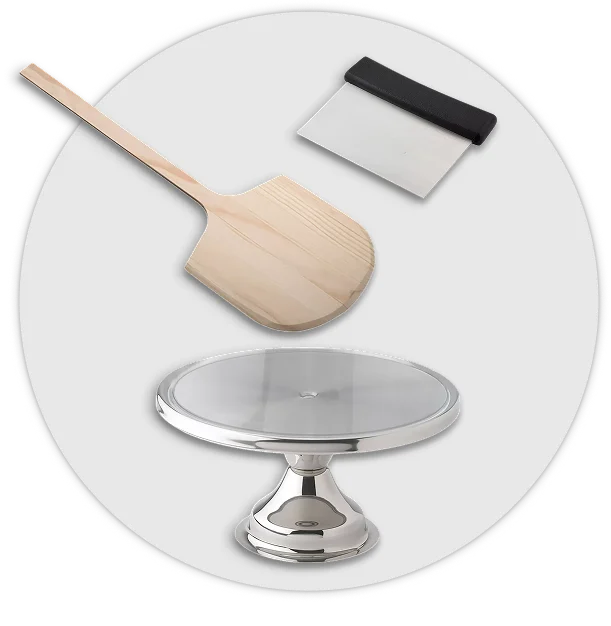 Pizza pans, baking sheet pans, pizza peels, and cake decorating tools.