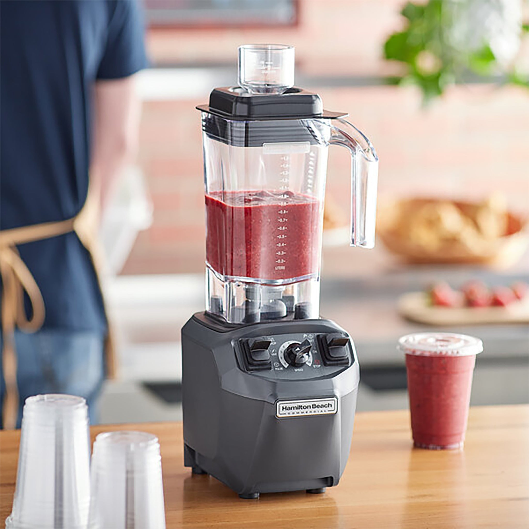 Hamilton Beach HBF510 Expeditor Culinary Blender/Food Processor - 48 Oz/1.4L, 2.4 HP-Phoenix Food Equipment