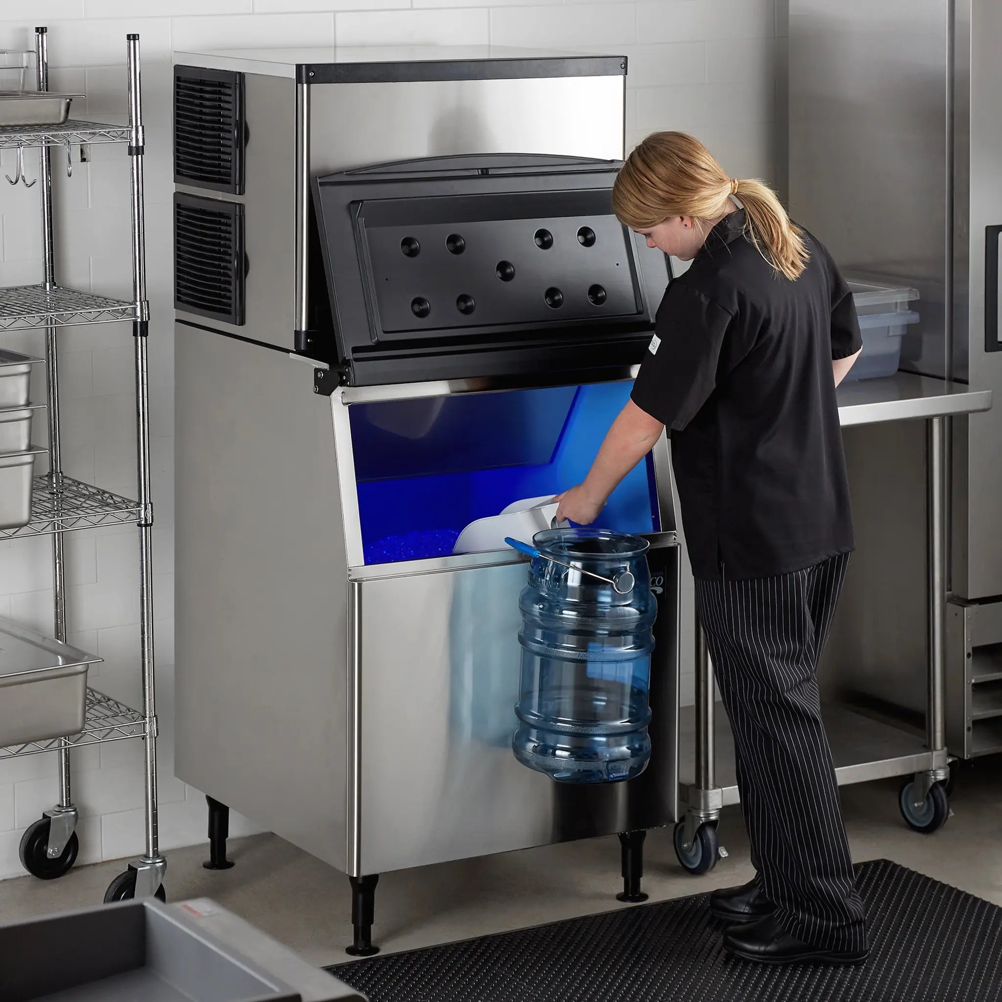 Nordic Air NIM-500C Ice Machine, Cube Shaped Ice - 500LB/24HRS, 375LBS Storage-Phoenix Food Equipment