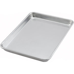 Winco aluminum 1/4 size sheet pan, small natural aluminum quarter sheet pan with rolled rim, angled top view